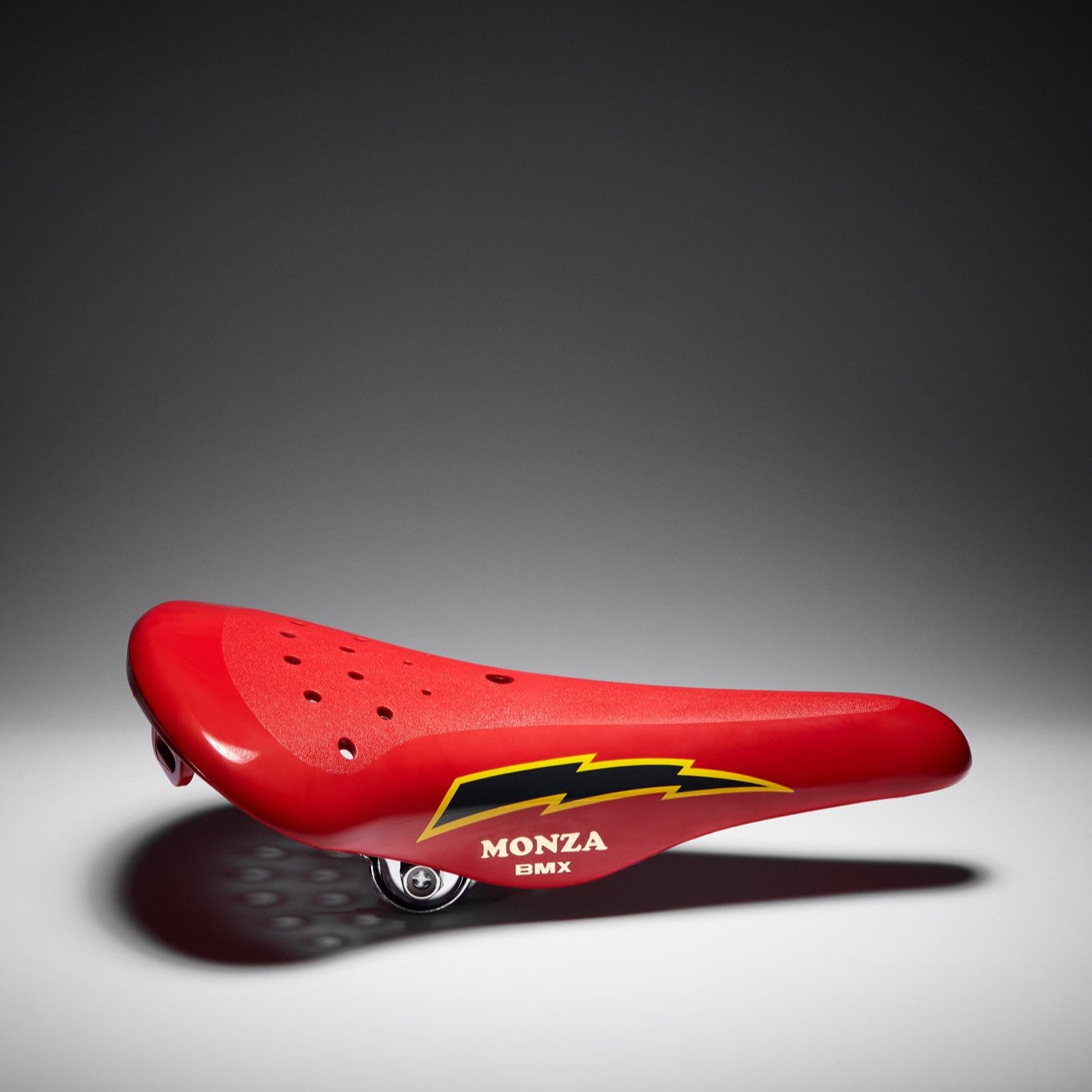 MONZA Lightning Bolt Seat - Red