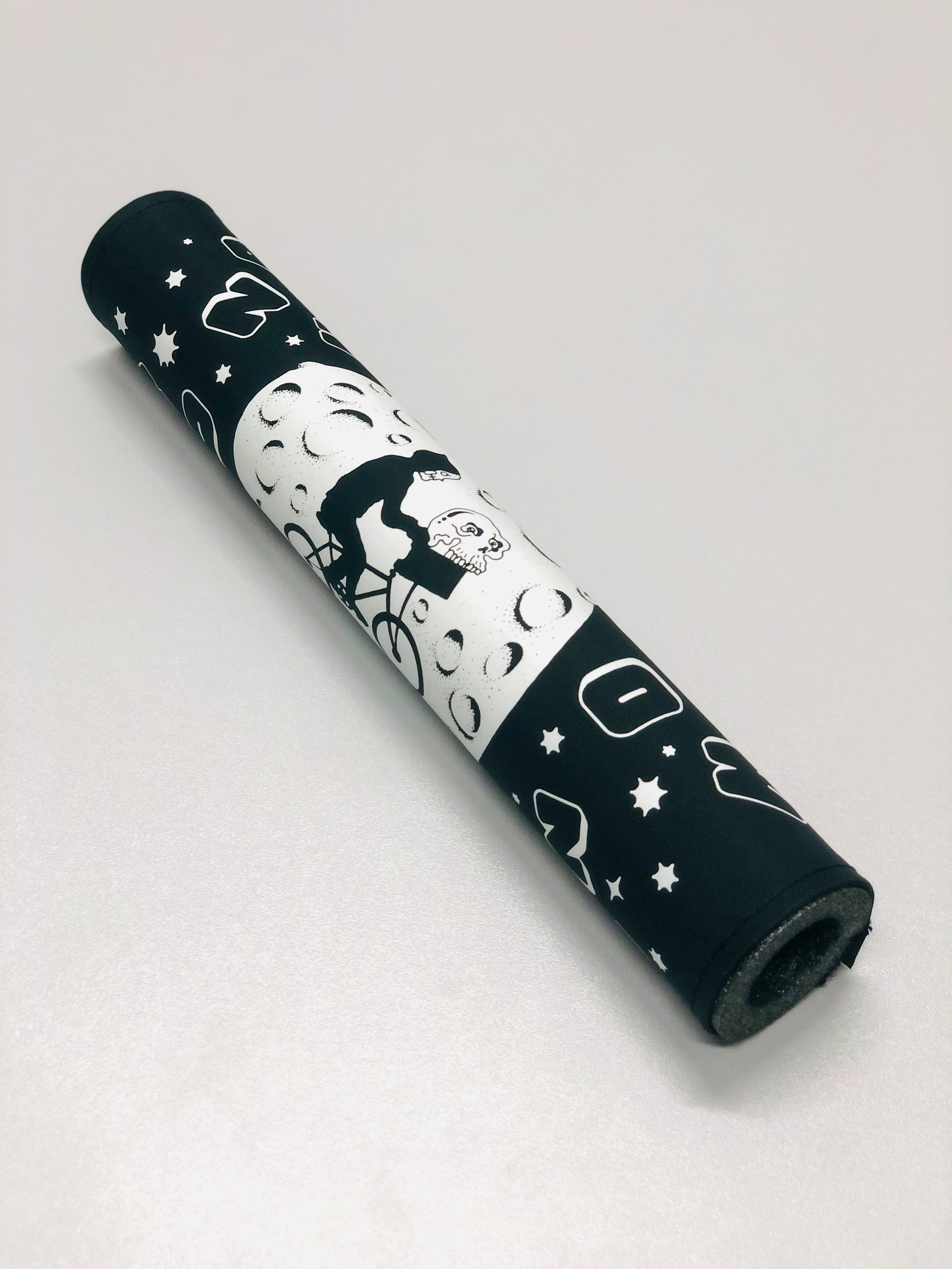 GID Pad Set Monza x Omnipollo
